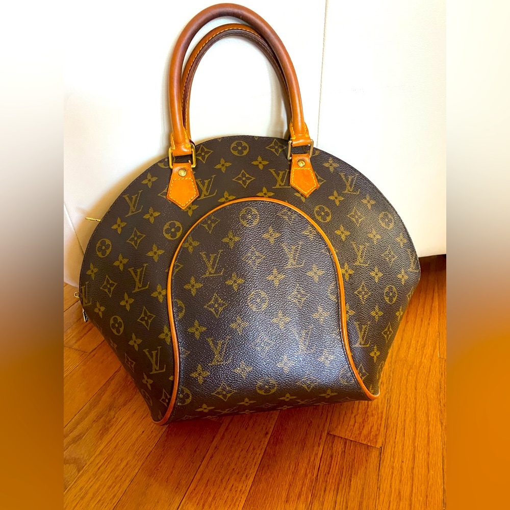 Louis Vuitton Eclipse GM bag